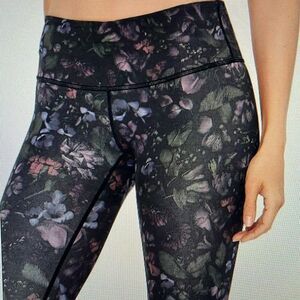 Lululemon Floral Print Wunder Under Crop Leggings Frozen Flourish Size 4